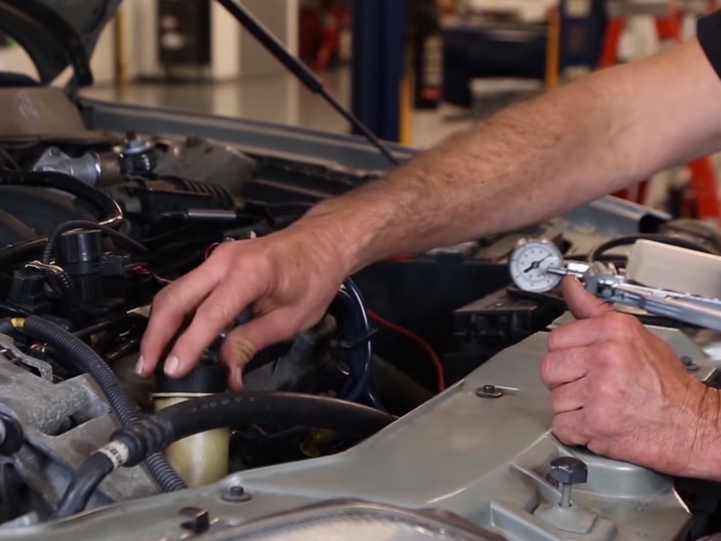 how-to-air-bleed-the-power-steering-system-5